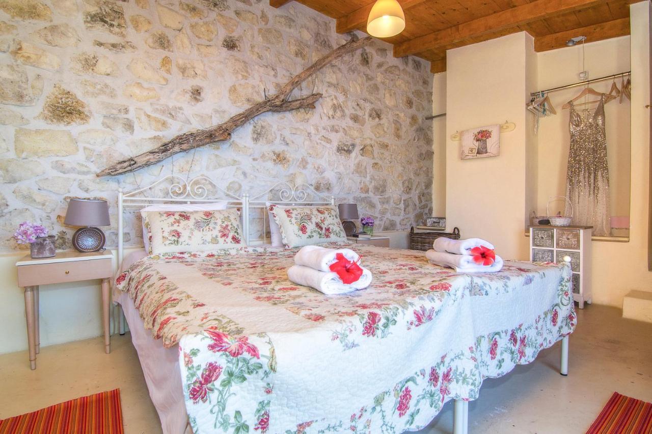 Paxosblue Suites & Villas Gaios Exteriör bild